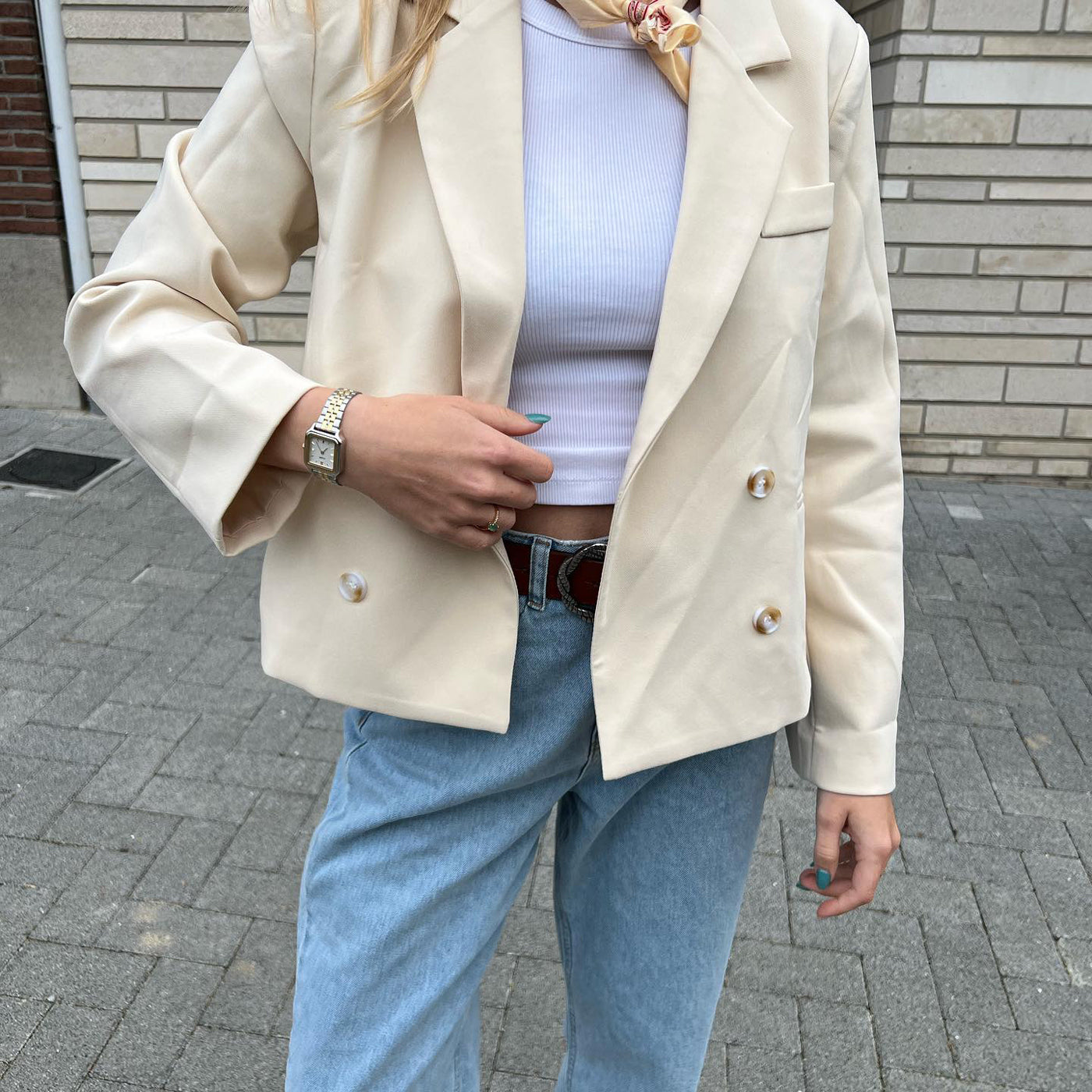 Gracieuse Petite Montre en Acier, Bicolore