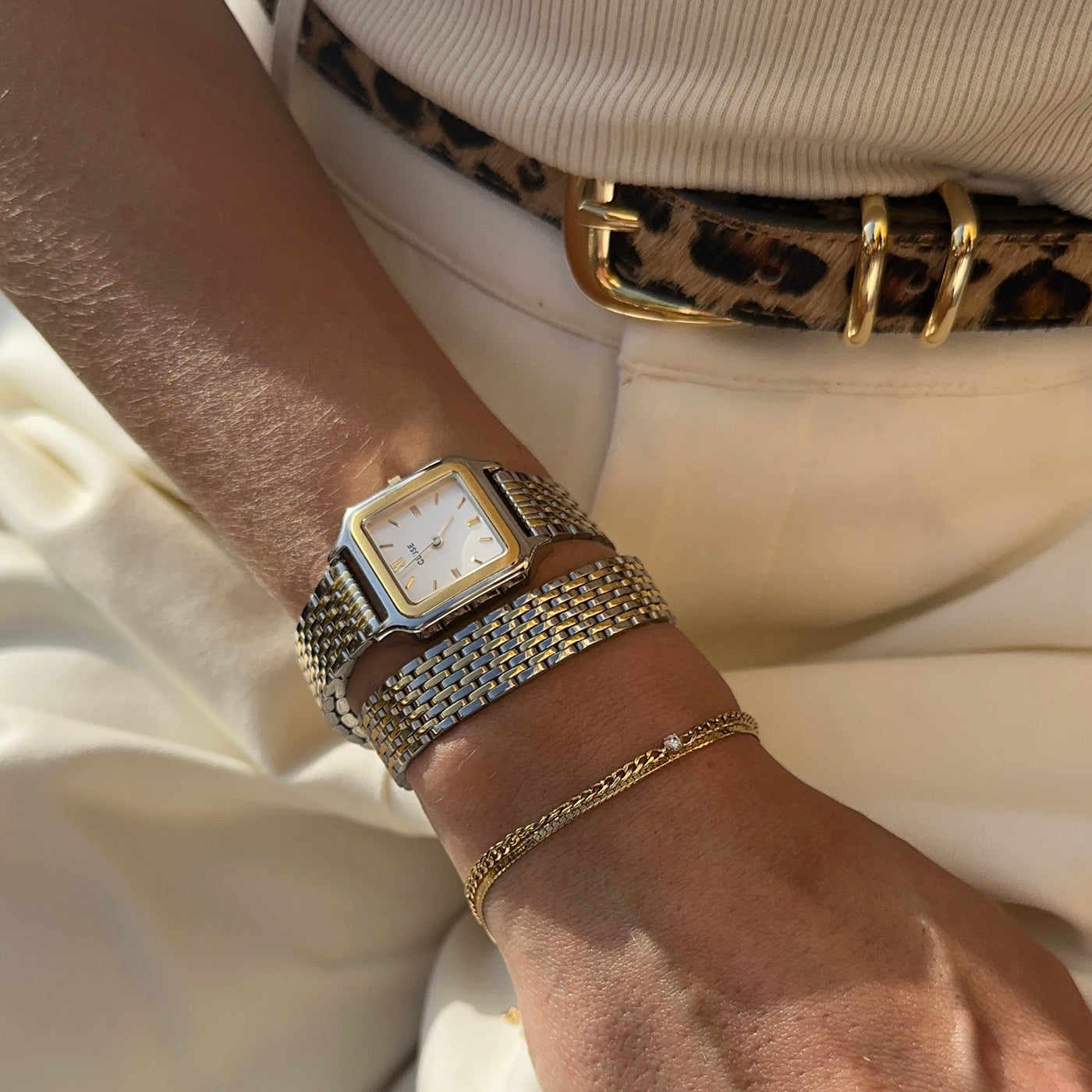 Gracieuse Petite Montre Double Acier, Blanc, Bicolore