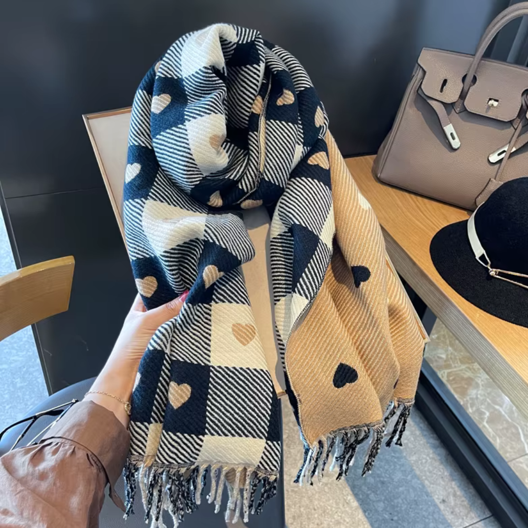 The Heartly Scarf