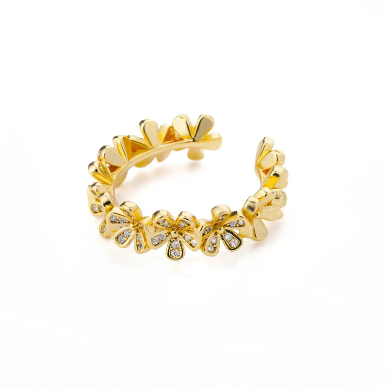 Adjustable Daisy Bright Gold Ring