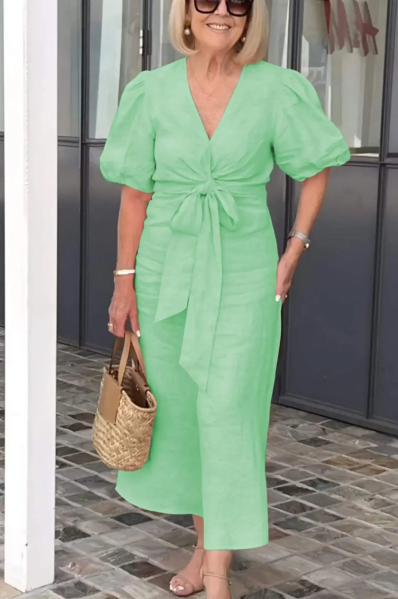 SERENA™ - ROBE AÉRIENNE À COL EN V