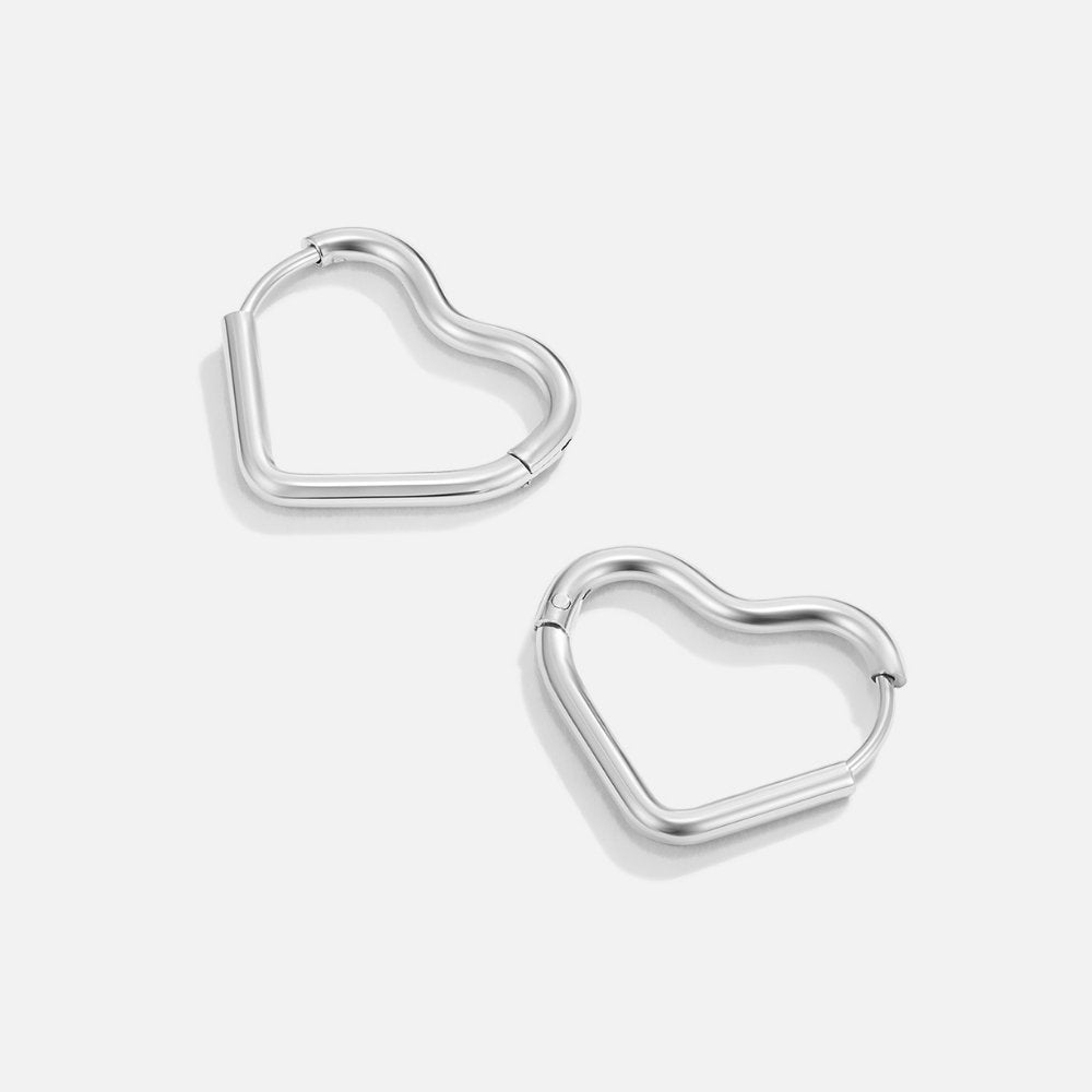 Boucles d'oreilles en argent en design cœur
