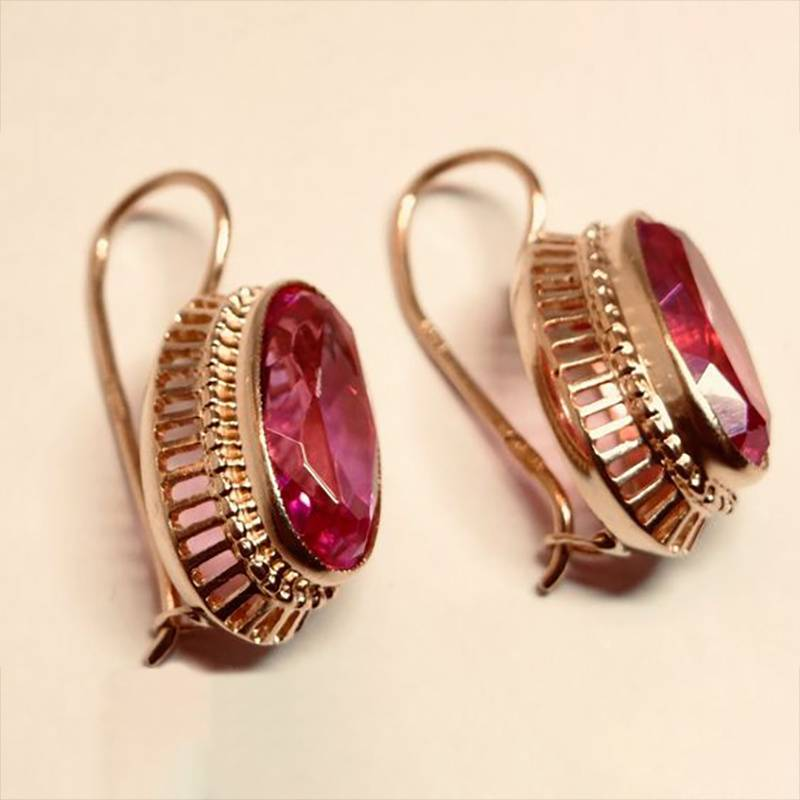 Boucles d'oreilles en cristal rose vintage
