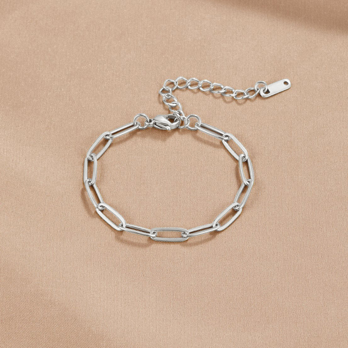 Bracelet en argent en forme de trombone