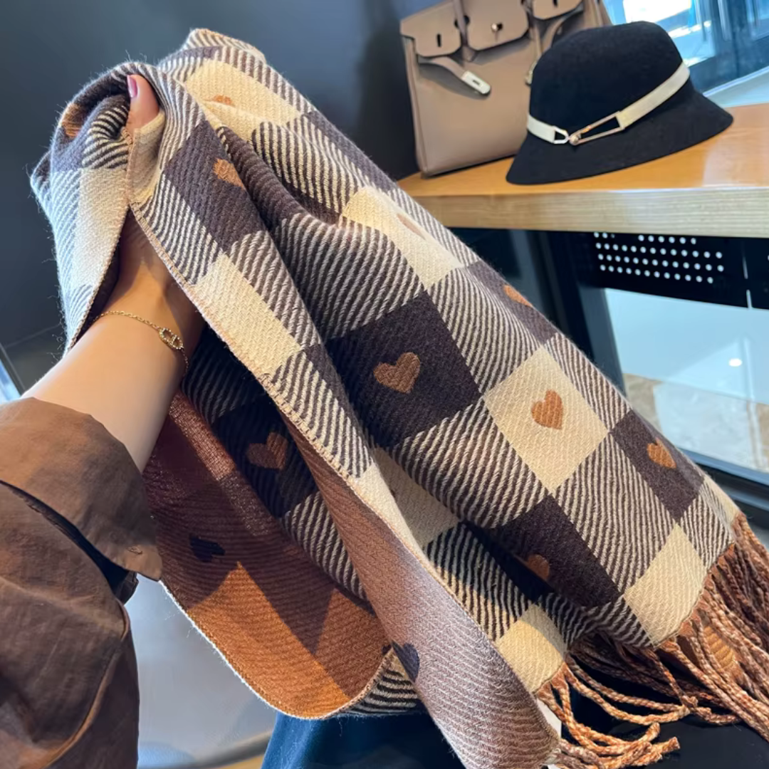 The Heartly Scarf