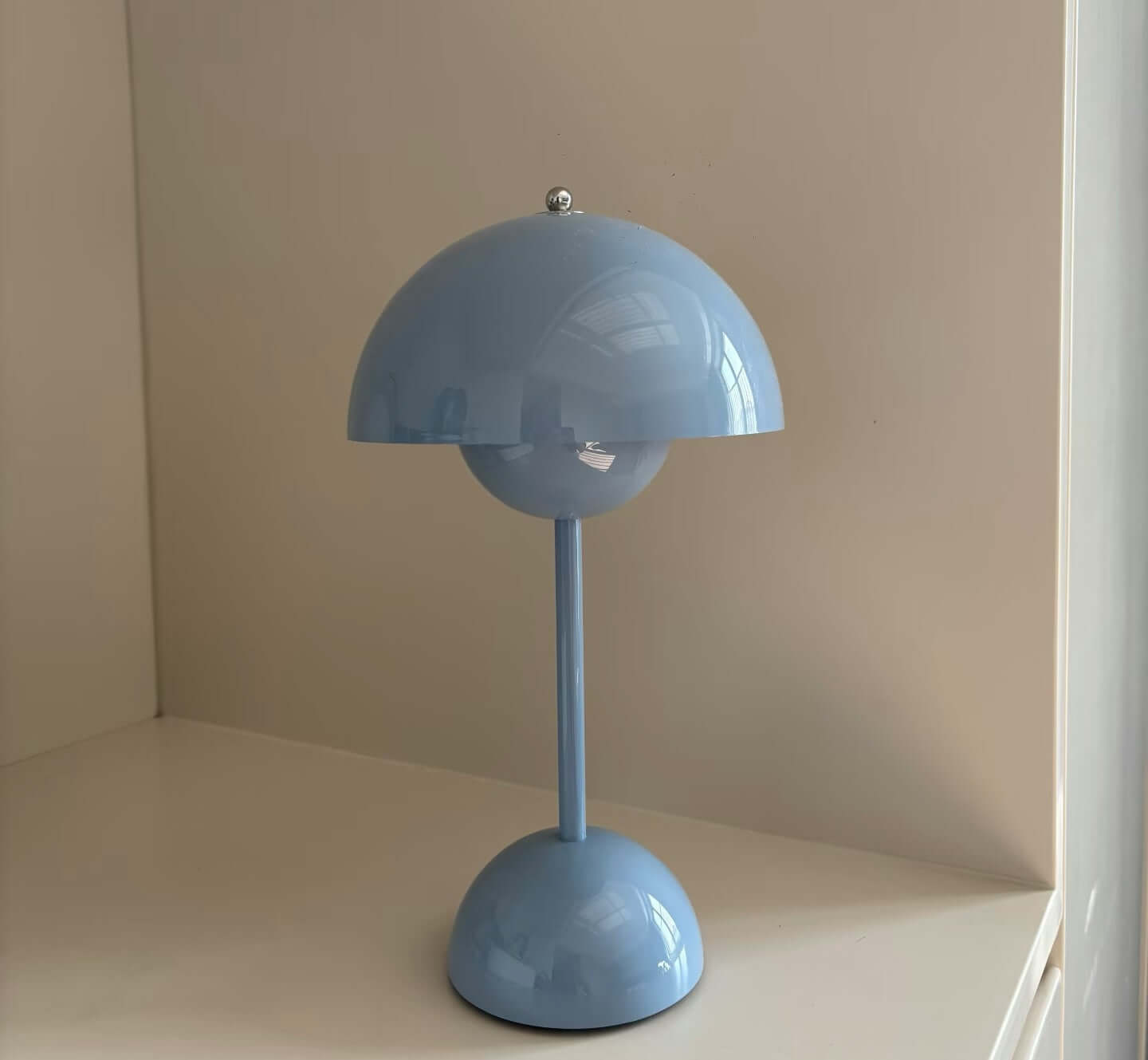 Lampe de Table LED Touch – 3 Modes de Lumière, Rechargeable et Compacte