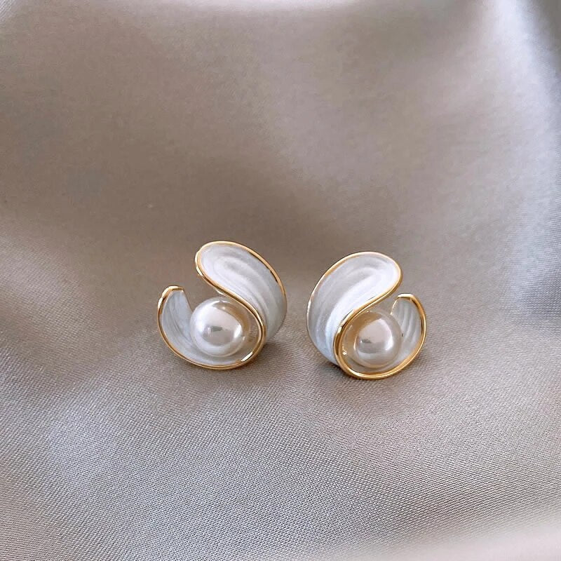 Boucles d'oreilles en opale blanche Antoinette Luxe