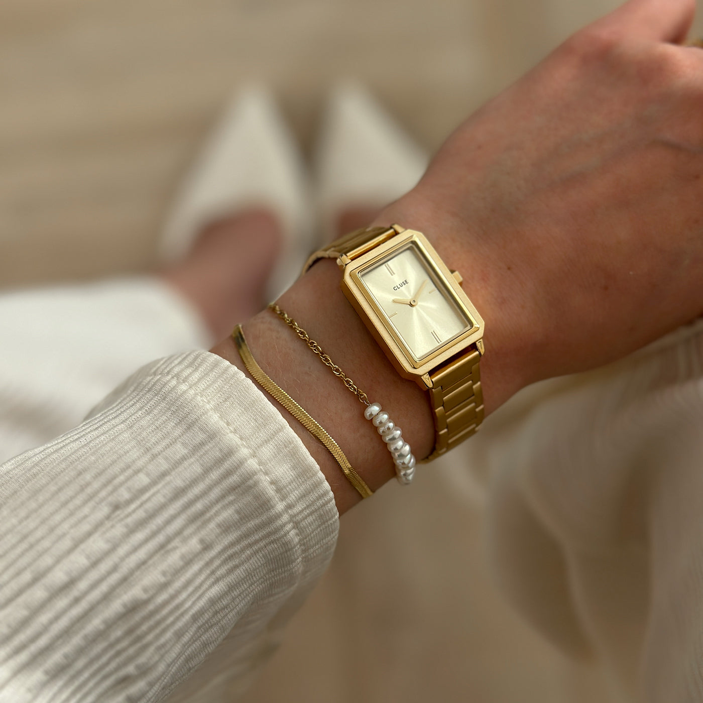 Montre Fluette en Acier, Couleur Or Plein