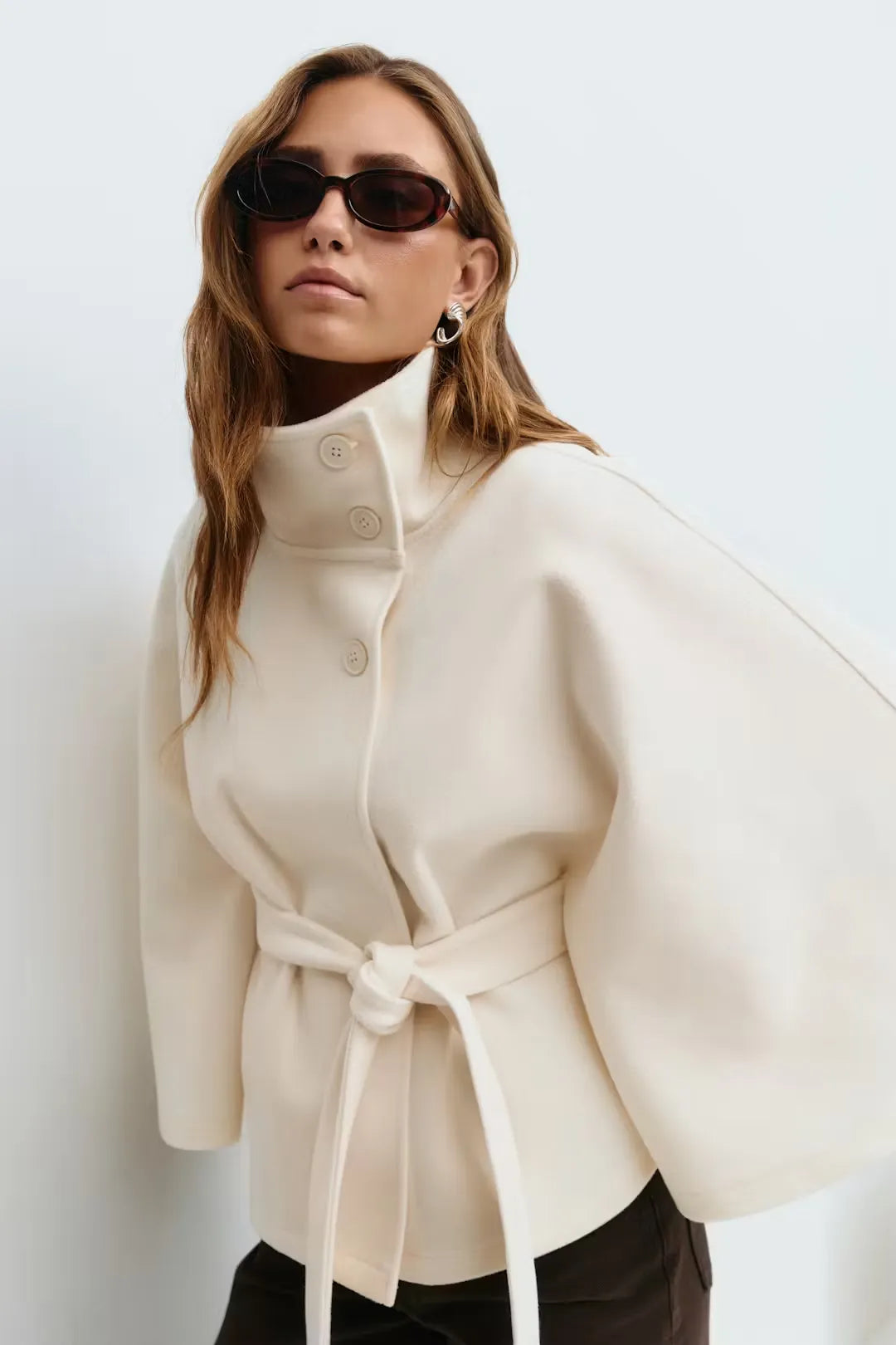 Elsie | Manteau moderne avec ceinture
