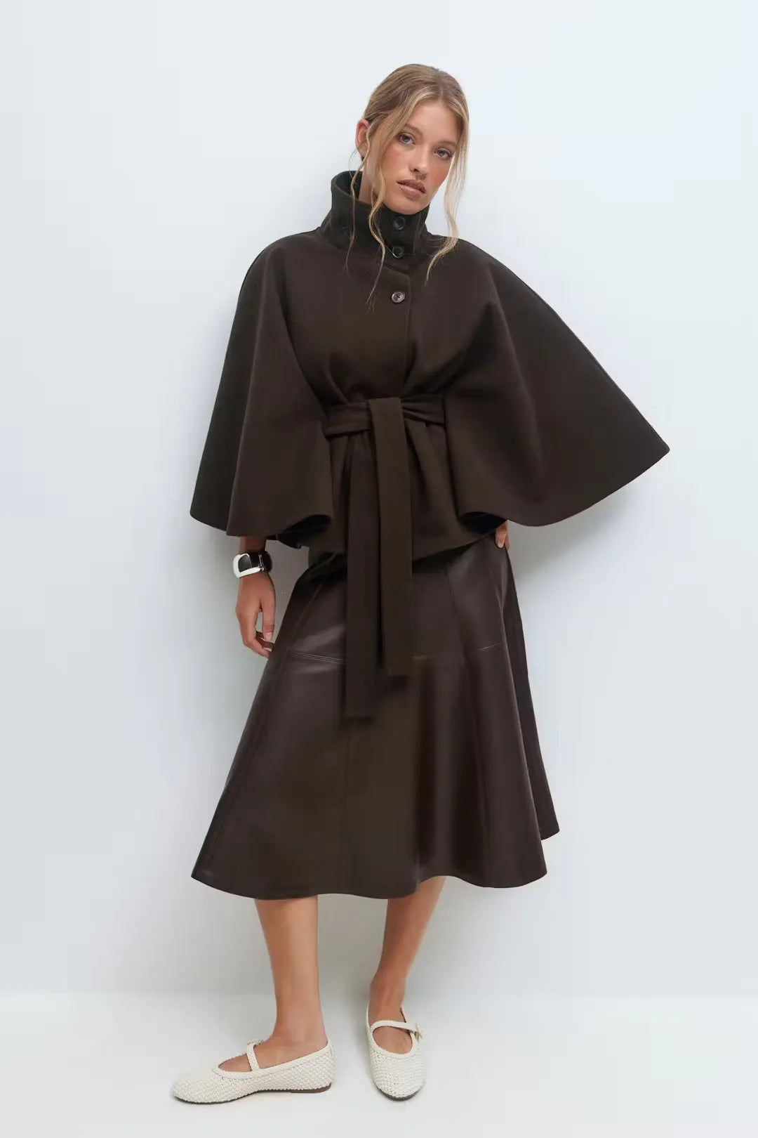 Elsie | Manteau moderne avec ceinture