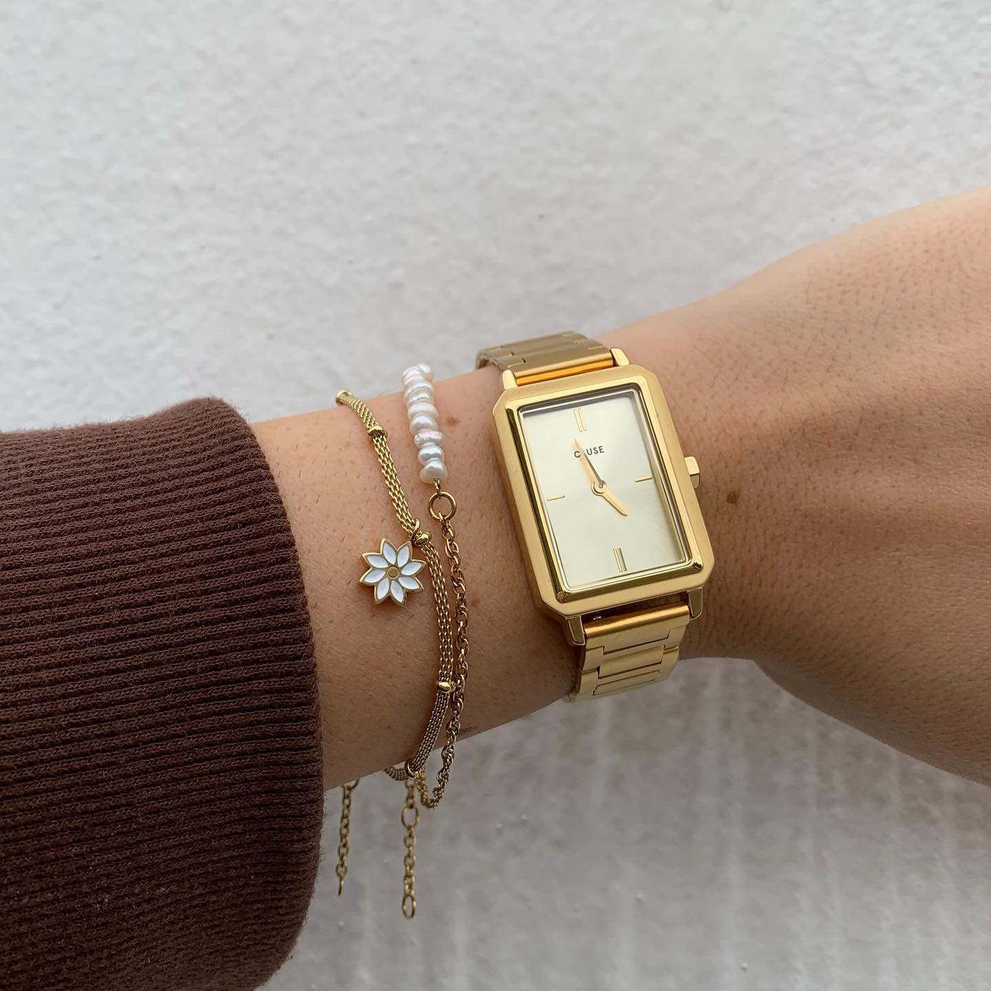 Montre Fluette en Acier, Couleur Or Plein