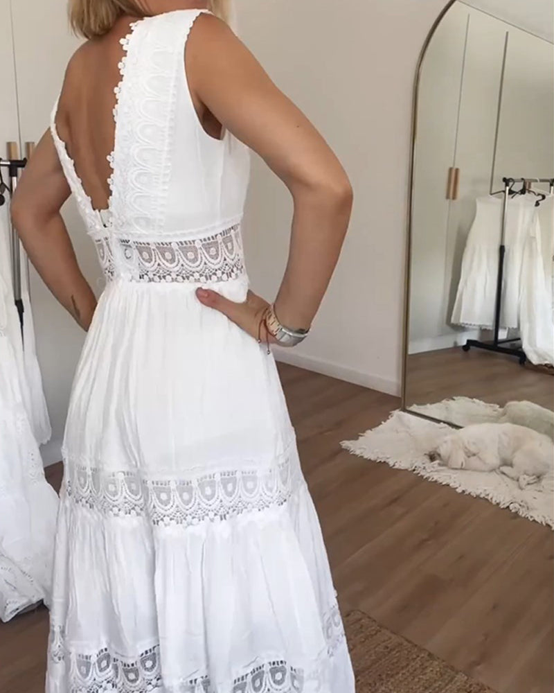 Kim™ - ROBE EN DENTELLE AVEC COL EN V