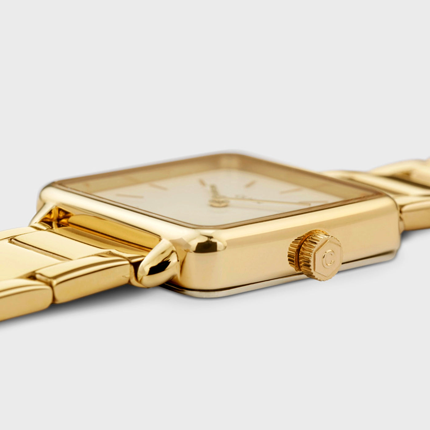 La montre Tétragone en acier, perle blanche, couleur or