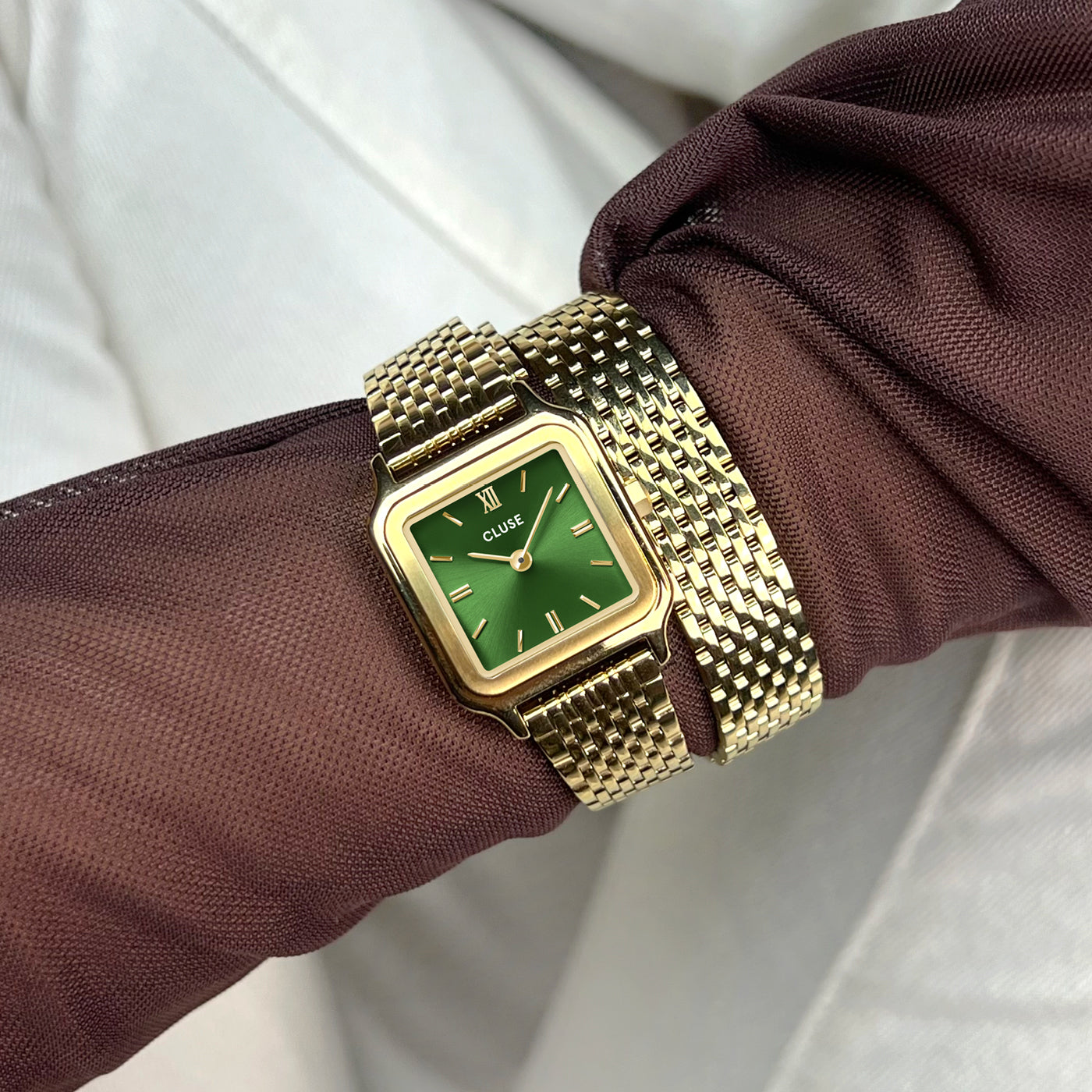 Montre Gracieuse Petite Double Acier, Vert Forêt, Couleur Or