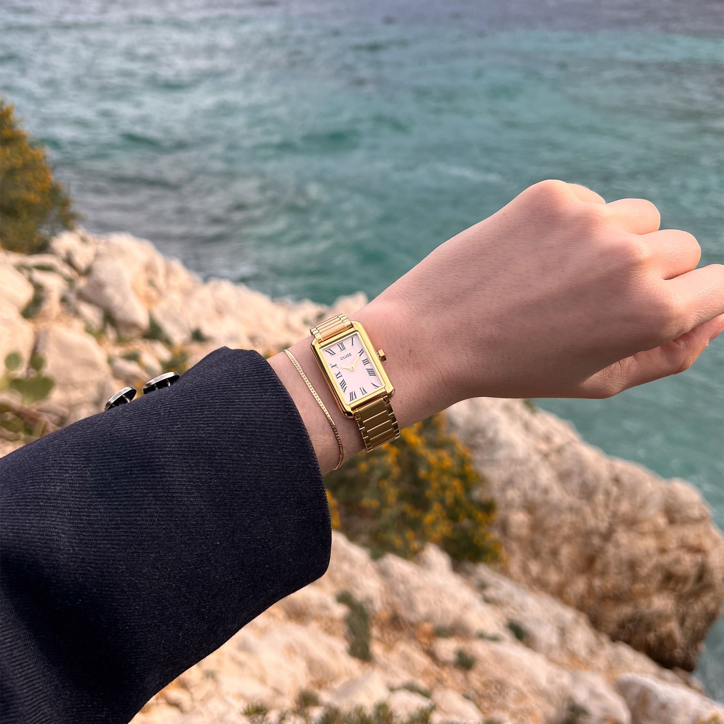 Montre Belisenna en acier, couleur blanche et dorée