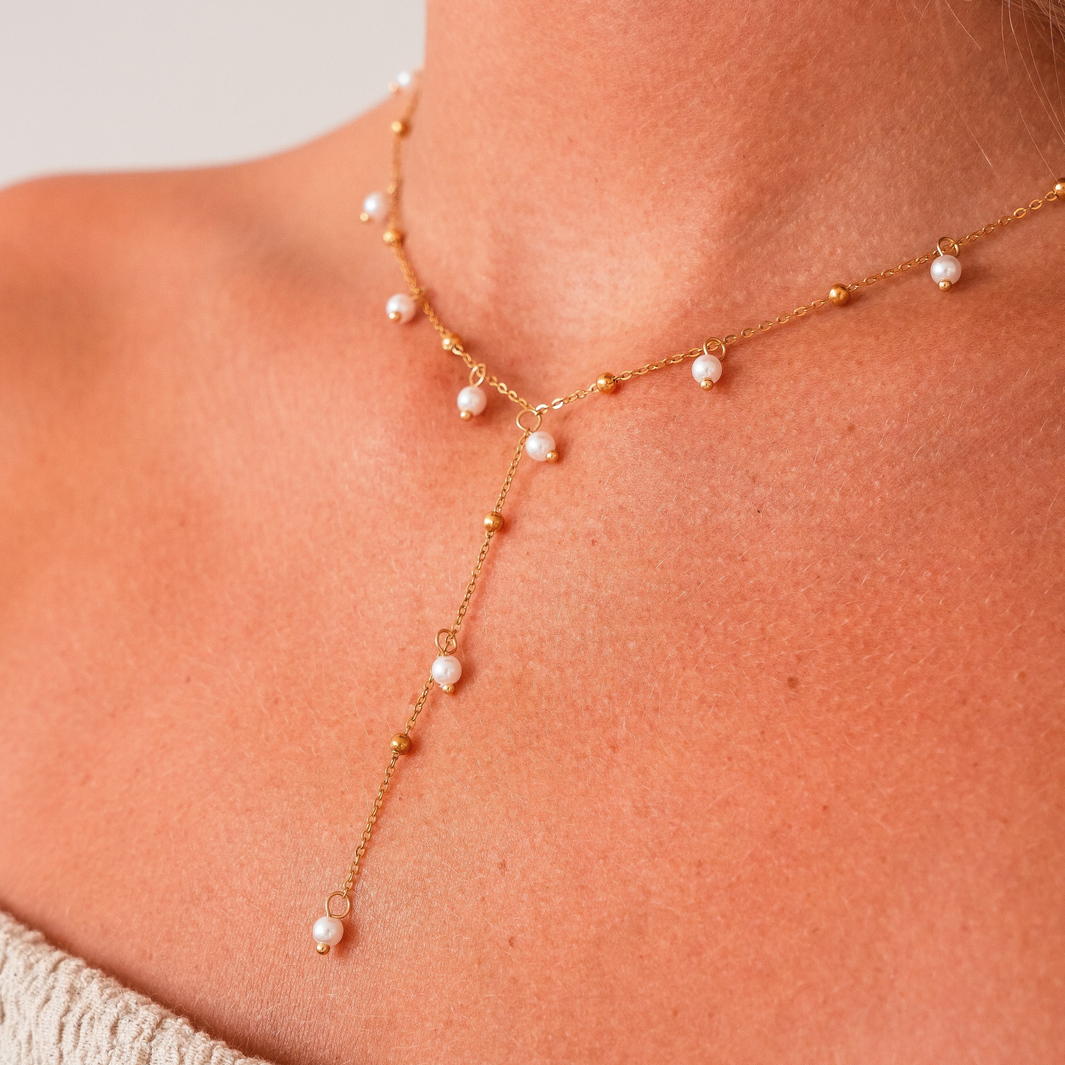 Collier à goutte de perle