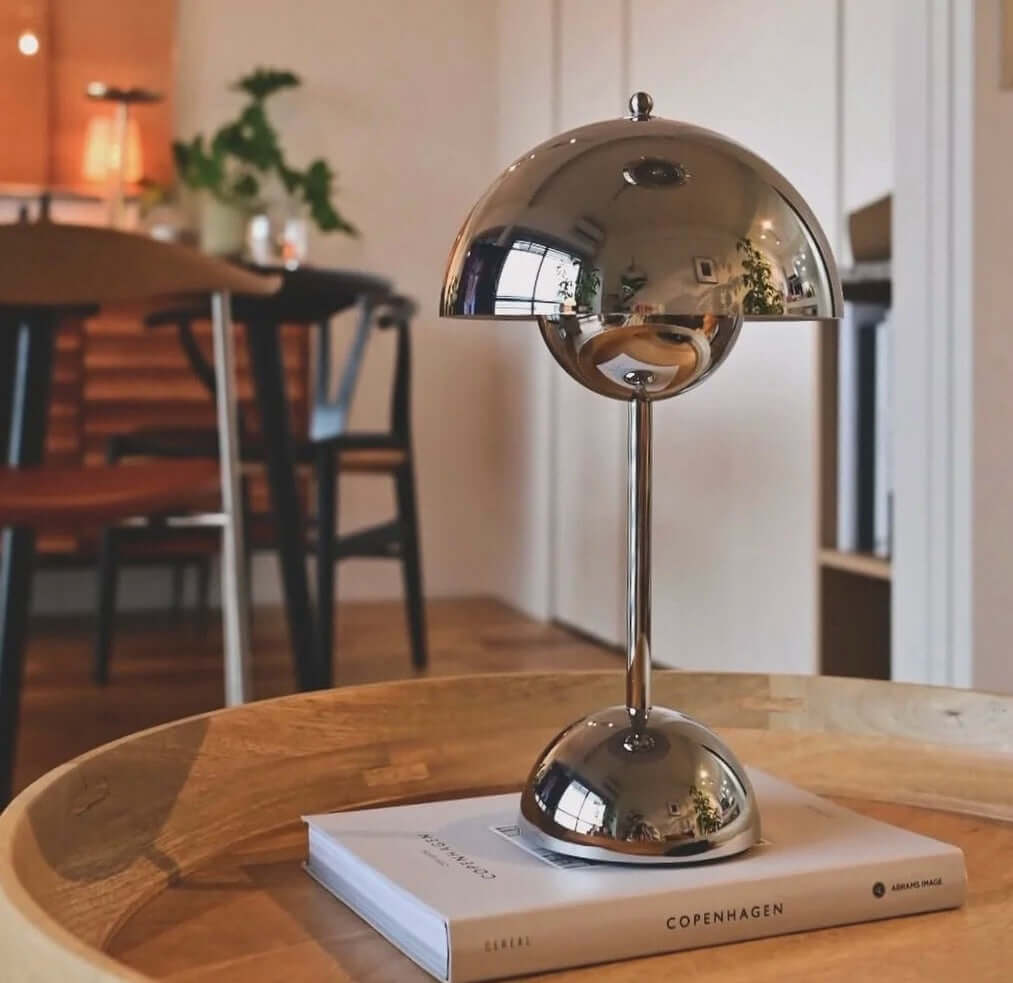 Lampe de Table LED Touch – 3 Modes de Lumière, Rechargeable et Compacte