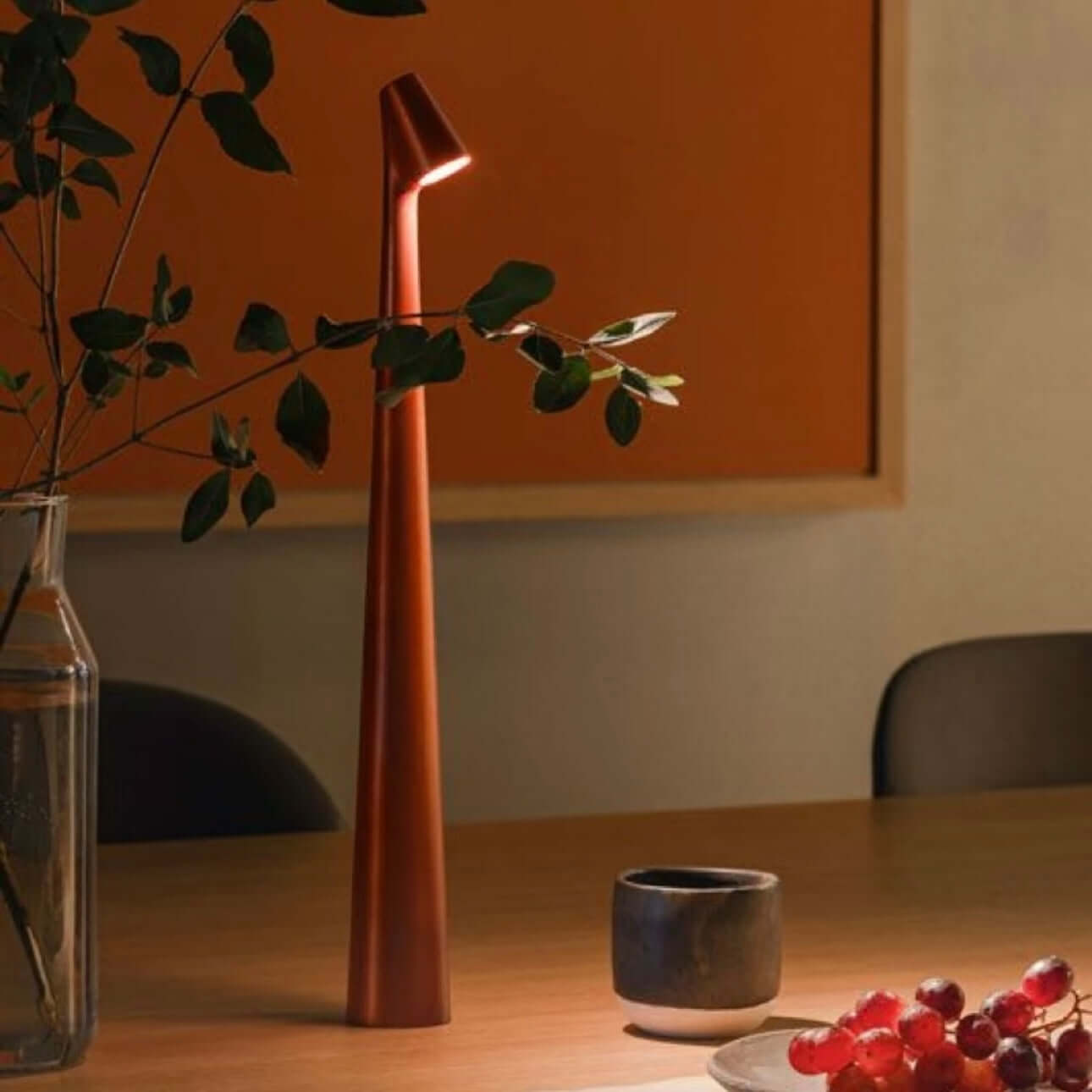 Lampe de Bureau LED à Contrôle Tactile – Rechargeable, Ajustable, Amie des Yeux