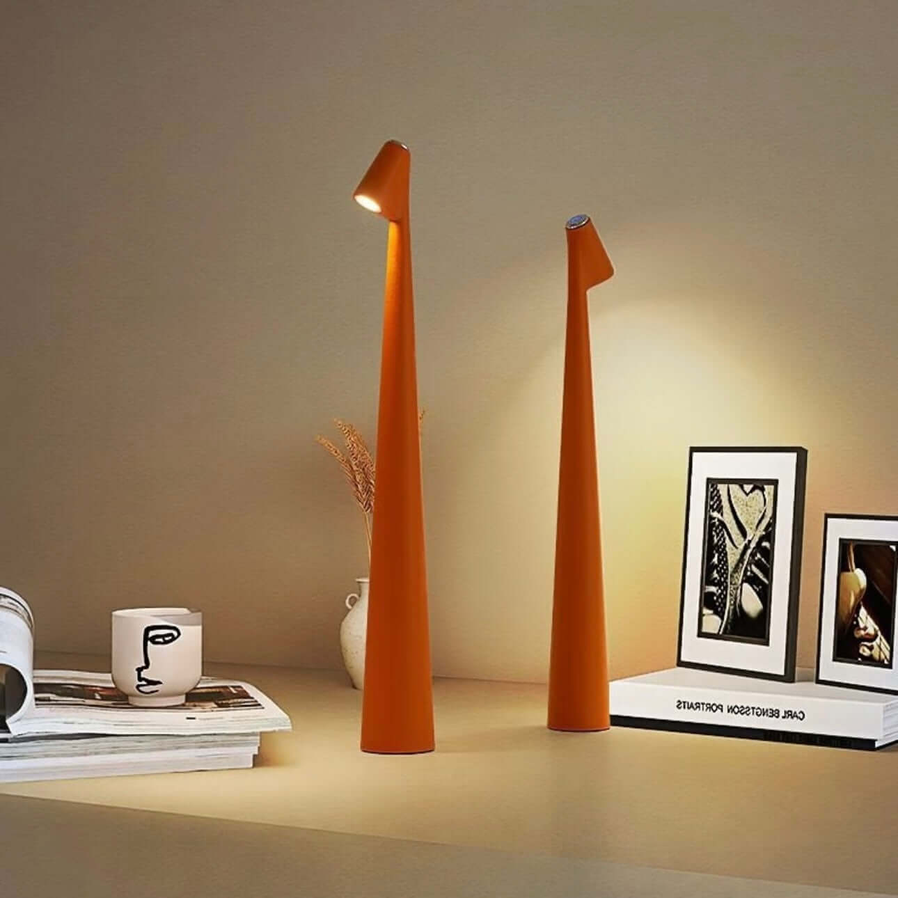 Lampe de Bureau LED à Contrôle Tactile – Rechargeable, Ajustable, Amie des Yeux