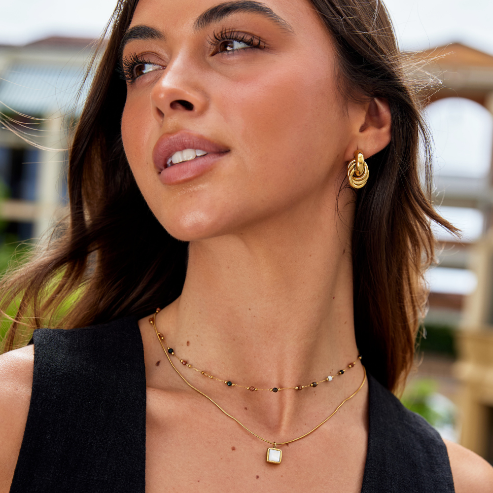 Collier en Pierre Luly