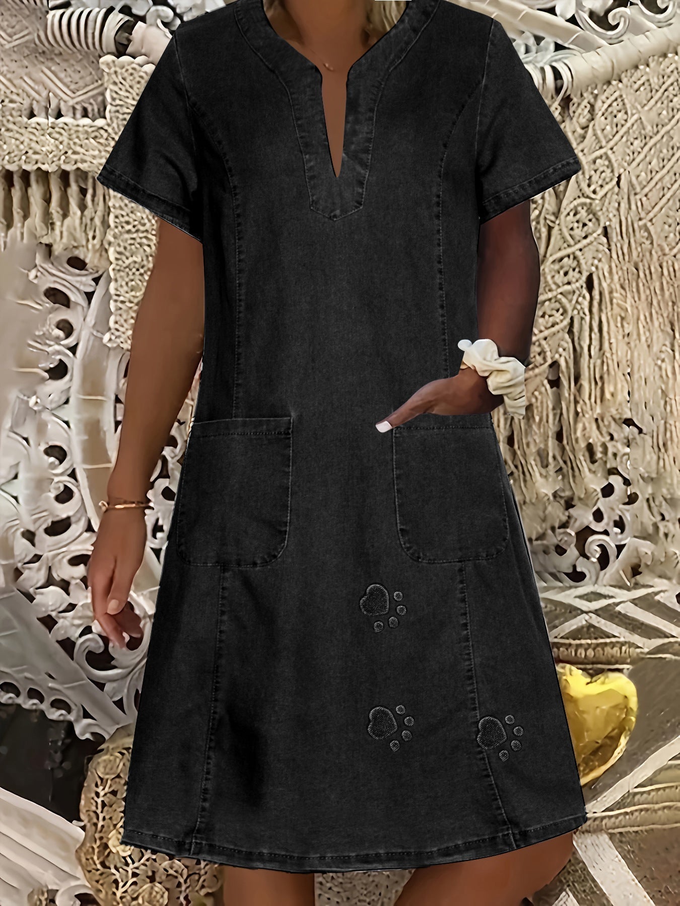 Claire Montréal™ - ROBE EN DENIM LÉGÈRE AVEC UNE COUPE DÉCONTRACTÉE
