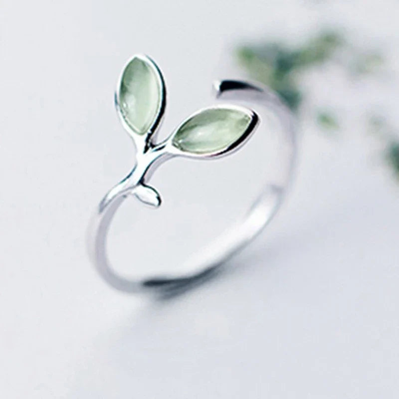 Adjustable Green Leaf Silvered Ring