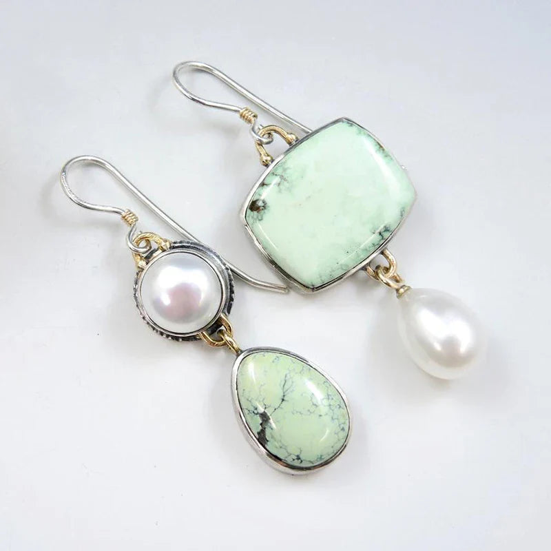 Boucles d'oreilles en zirconium antique