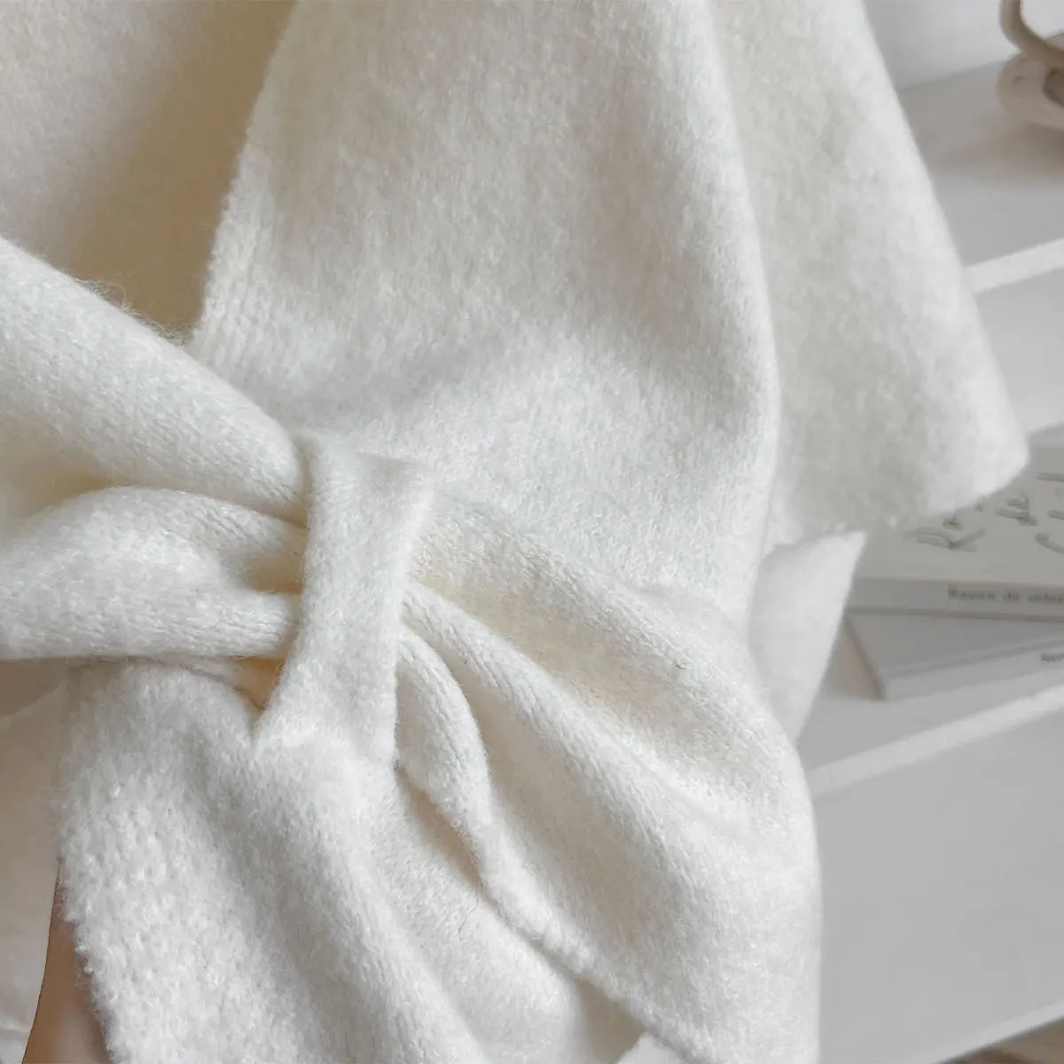 Elara™ Soft Weave Scarf