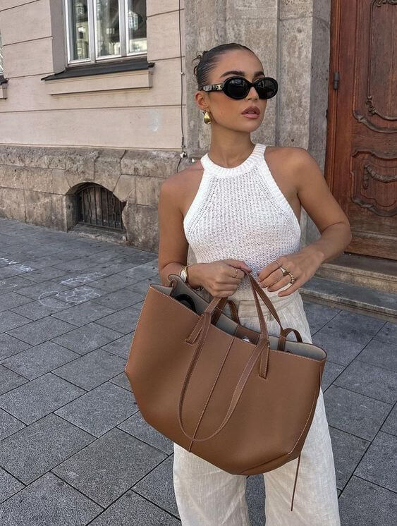 Pernilla™ - SAC TOTE STRUCTURÉ AVEC RASSEMBLEMENT LATÉRAL