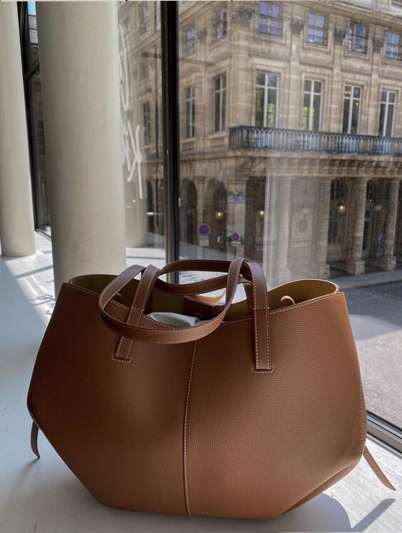 Pernilla™ - SAC TOTE STRUCTURÉ AVEC RASSEMBLEMENT LATÉRAL