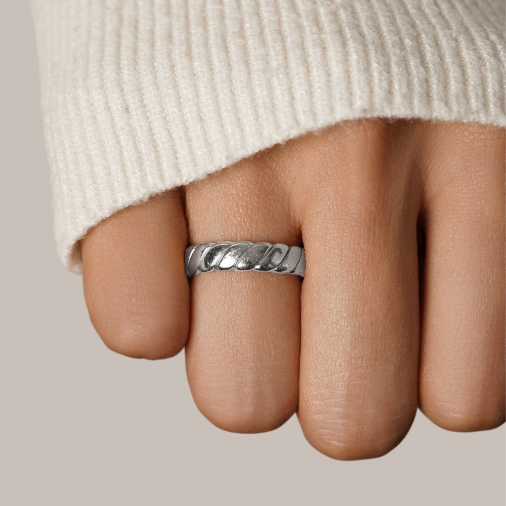 Bague en Argent Infini Tordue Calira