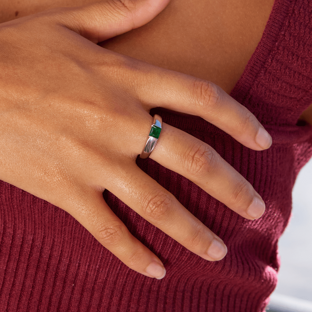 Bague en Argent Émaillé et Émeraude