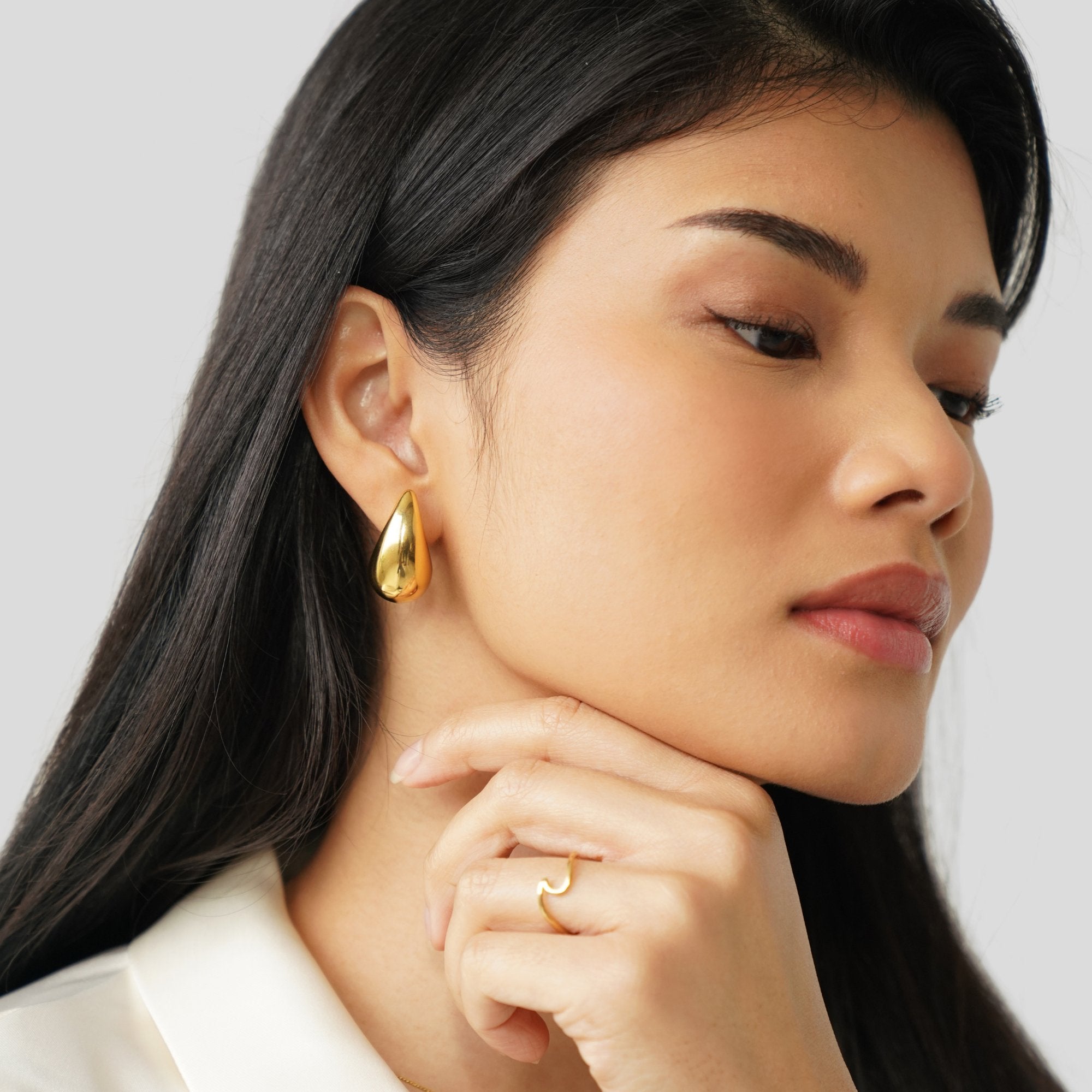 Boucles d'oreilles en forme de goutte d'or Ame
