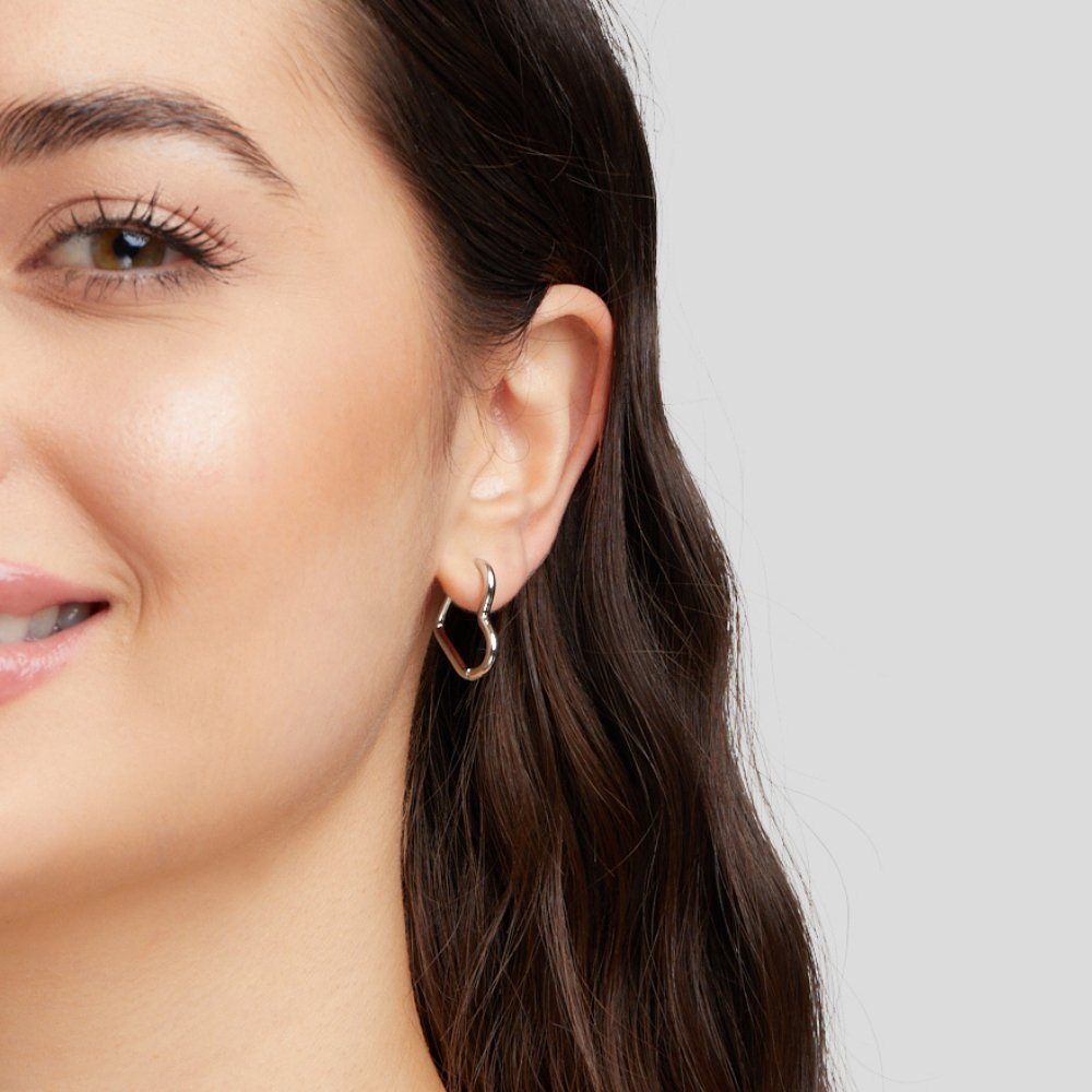 Boucles d'oreilles en argent en design cœur