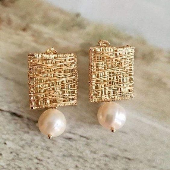 Élégance - Boucles d'oreilles en fil de perles