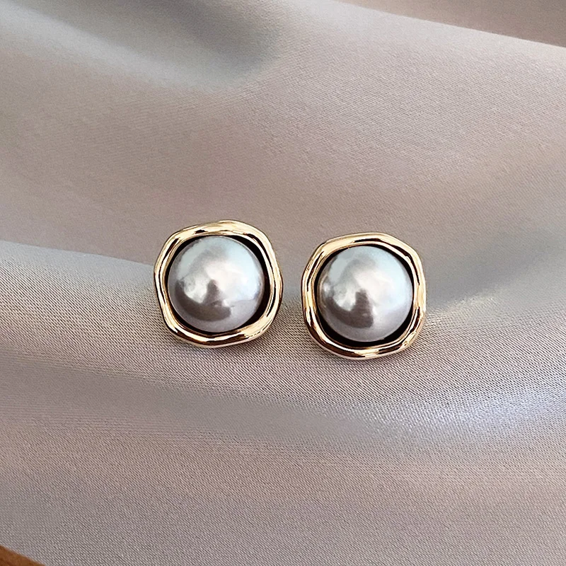 Boucles d'oreilles en perles vintage élégantes