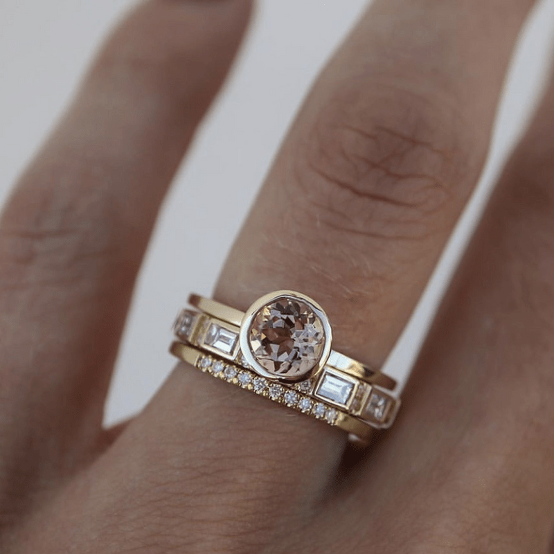 Hope – Set of Gold Rings Adorned with Crystals
