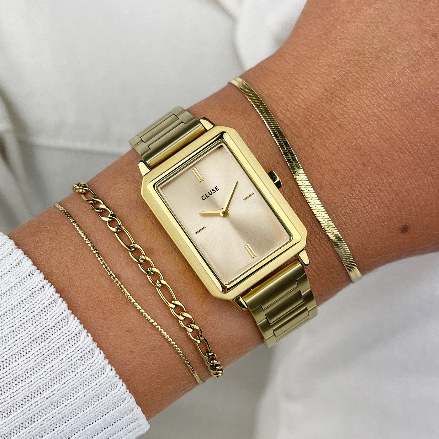 Montre Fluette en Acier, Couleur Or Plein